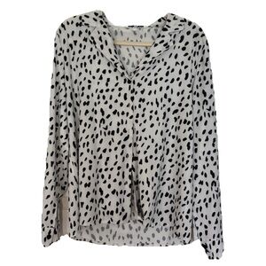 Women's Black and White Printed Top
